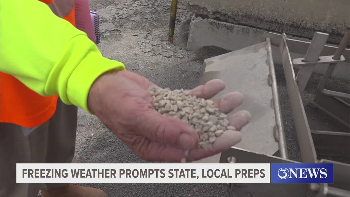 TxDOT, City crews prepare South Texas roads ahead of freezing weather ...