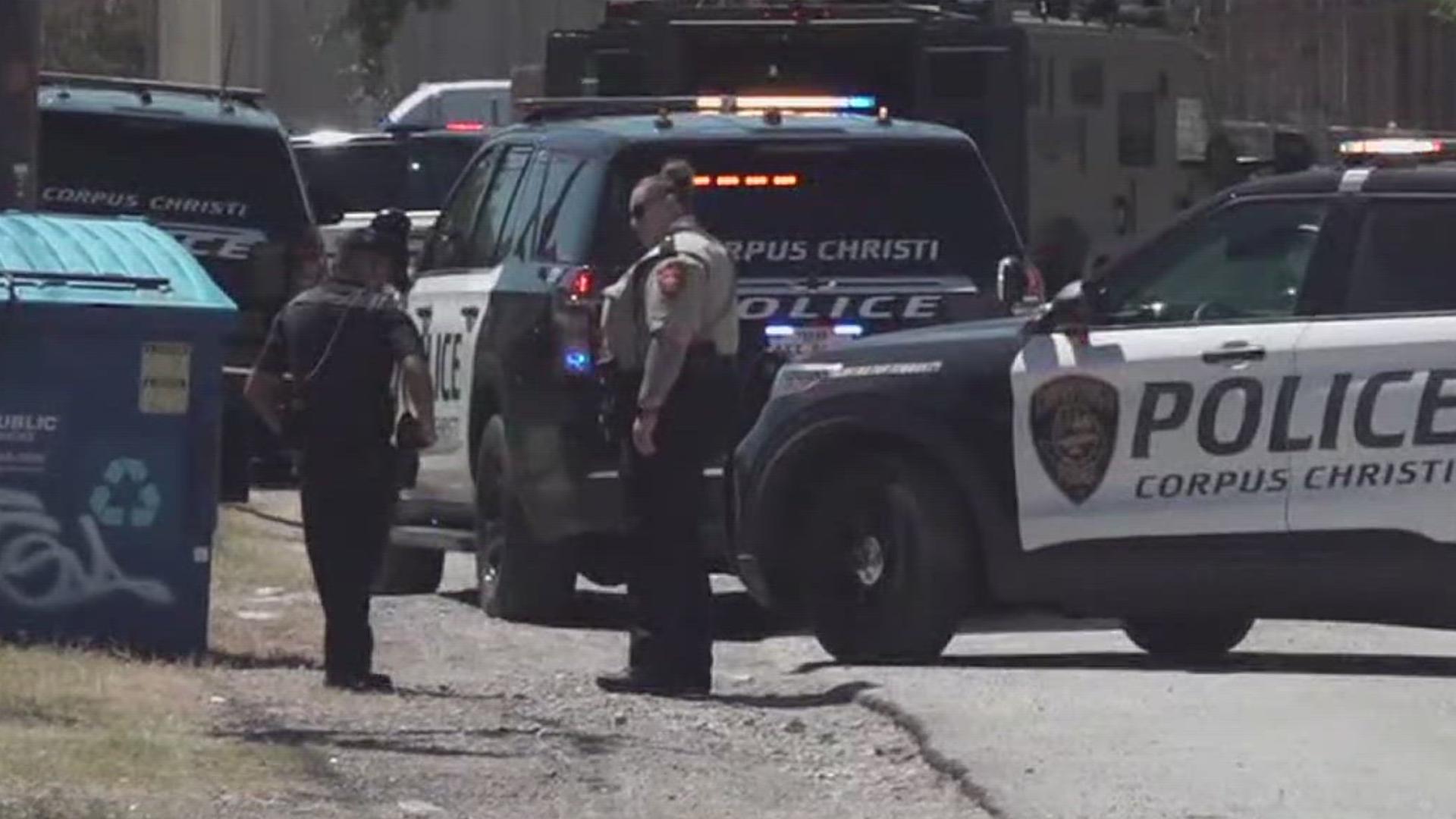 3-hour standoff ends peacefully after 32year-old man surrenders to CCPD ...