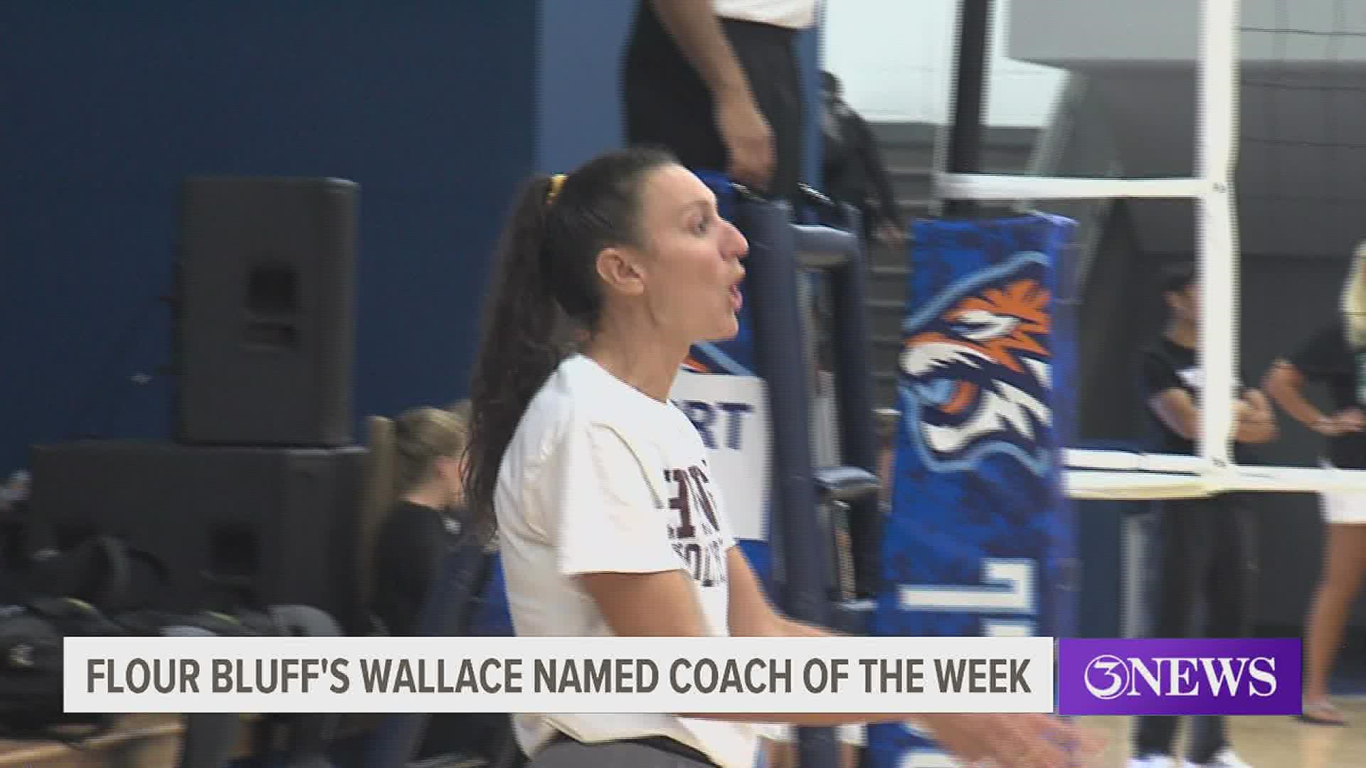 Volleyball Insiders named Kara Wallace the Coach of the Week for the state after the Hornets' hot start to the 2022 season.