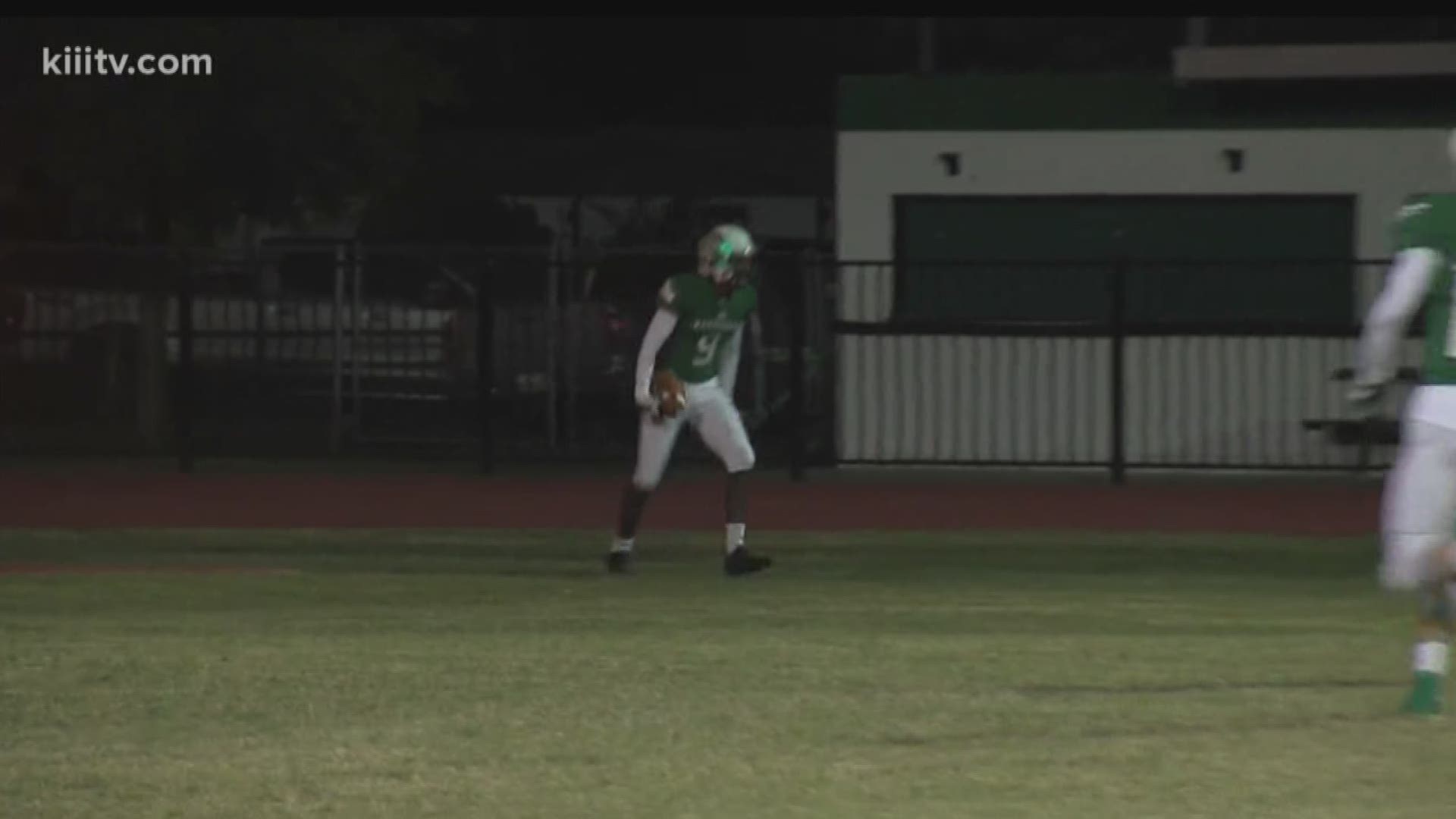 Week 10 of the Blitz Part IV includes:- Woodsboro's Zion Anderson with our Play of the Week- A look at what you can expect on Week 11 of the Blitz