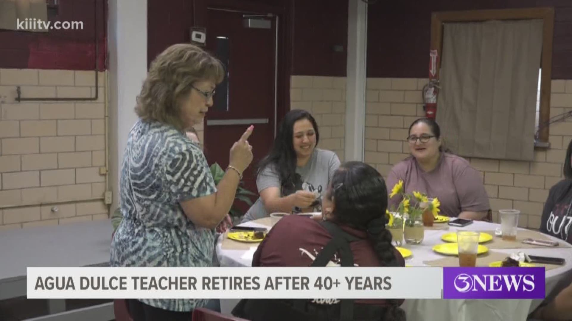 Agua Dulce teacher retires after over 40 years