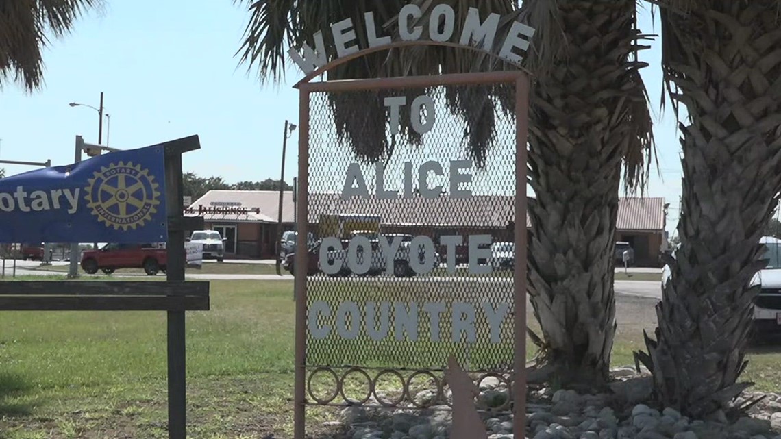 Alice woman shot after reportedly trying to hit APD officers trying to ...