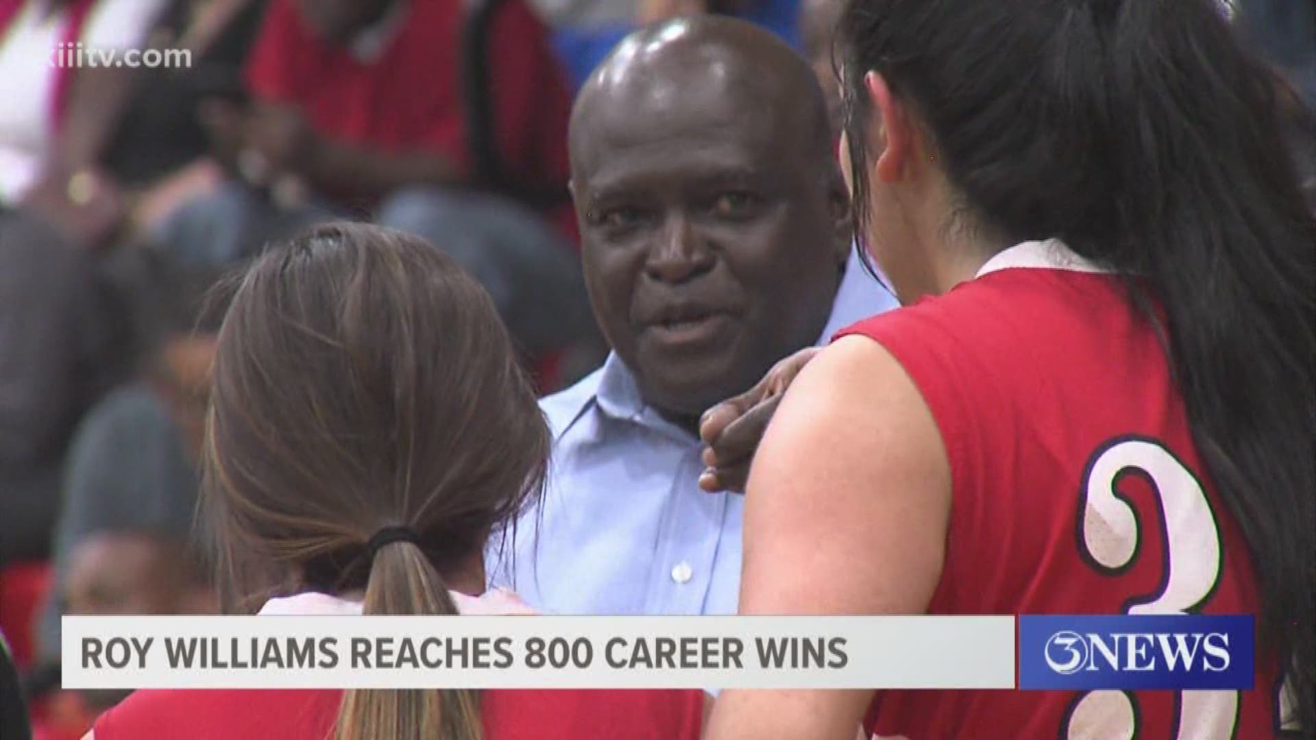 Williams picked up career win number 800 in the tournament that is named after himself.