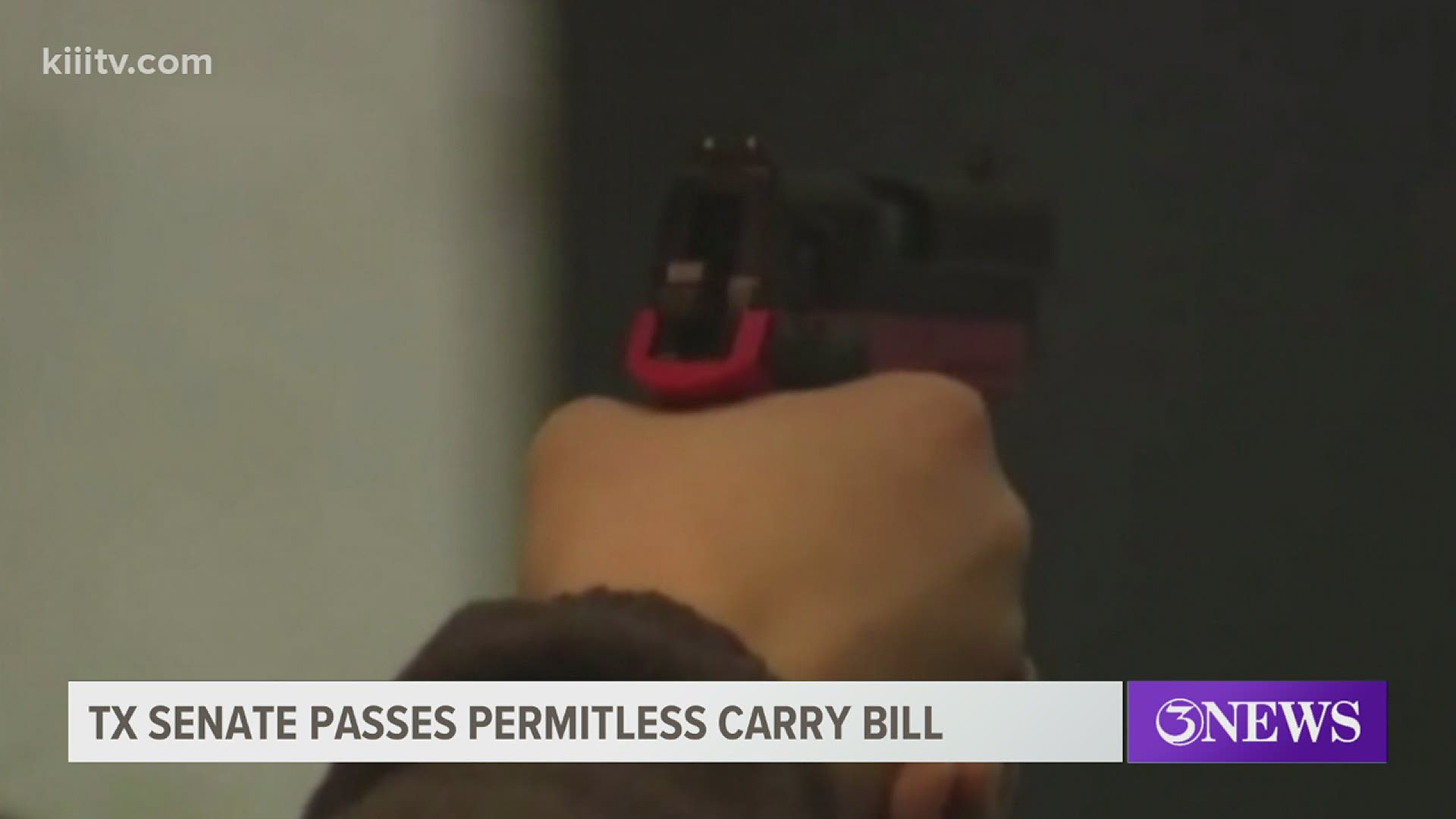 Texans could carry handguns without a permit under a new bill.