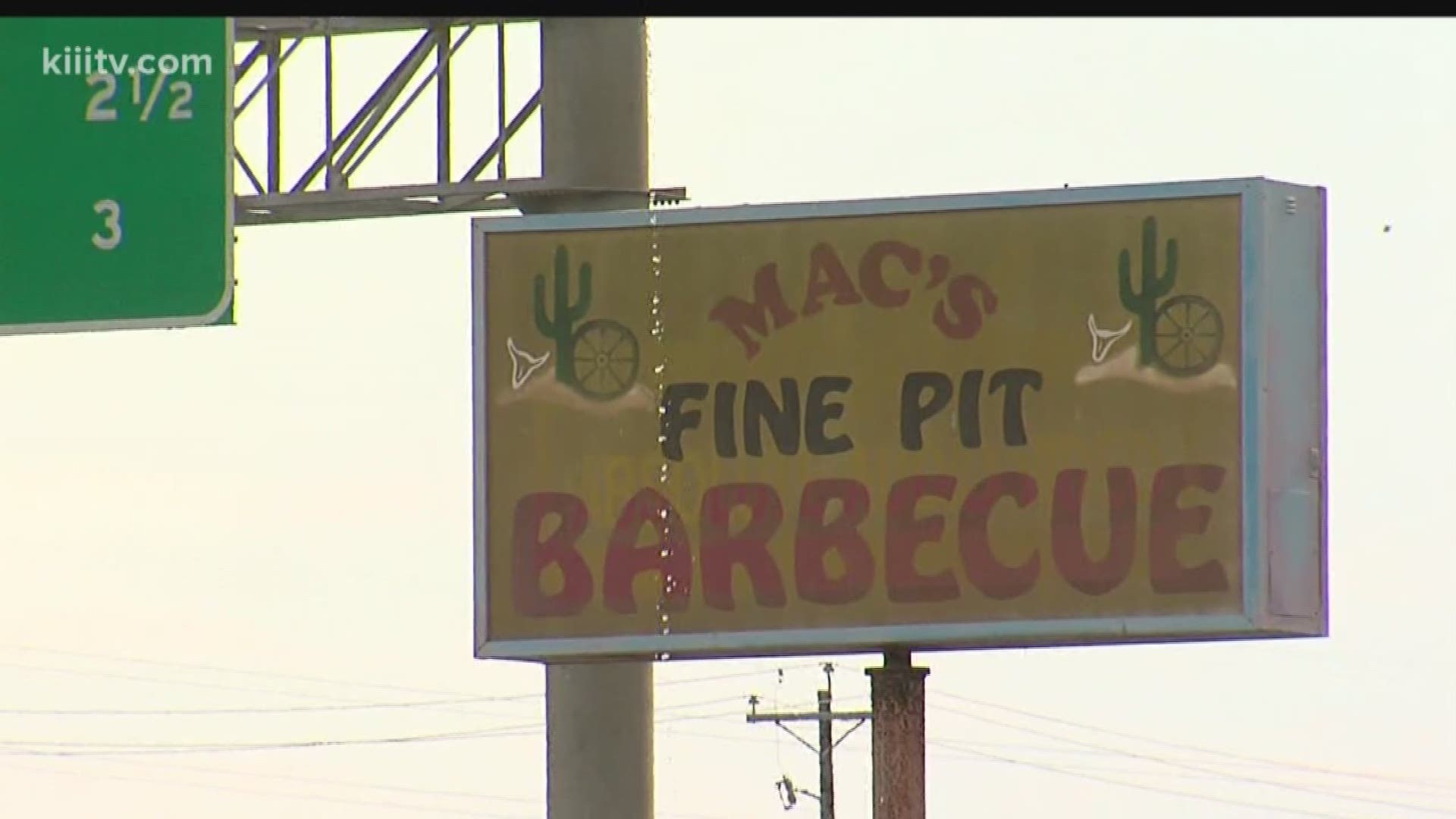 Mac's Barbecue in Gregory plans to rebuild