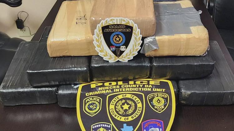 10 kilos of cocaine found during traffic stop on Highway 77