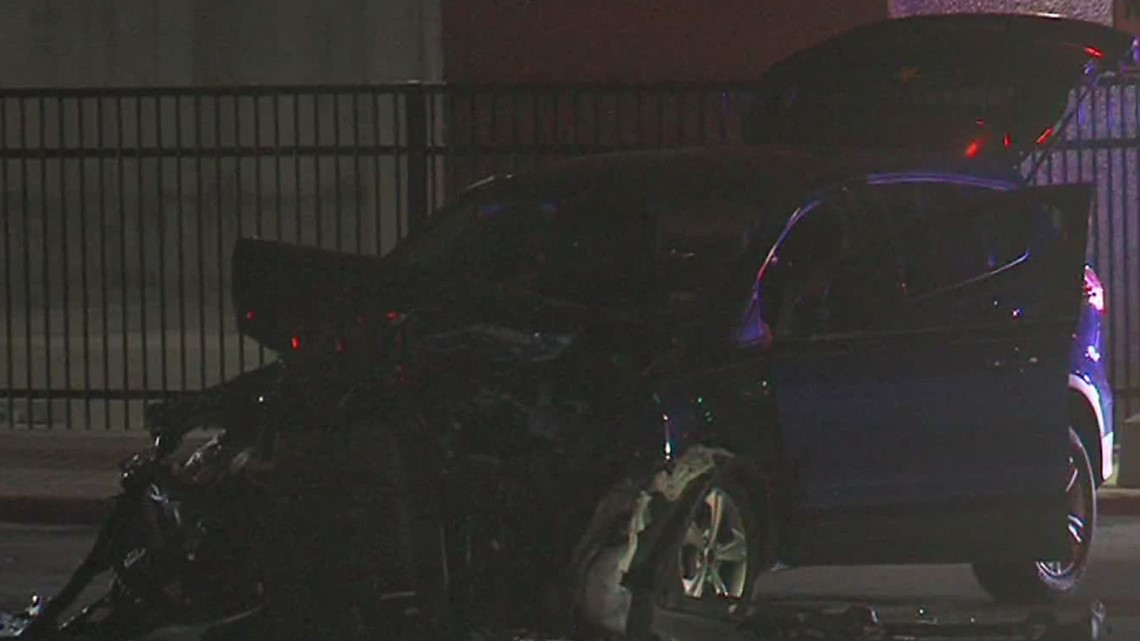 Corpus Christi police prisoner transport van involved in rollover crash ...