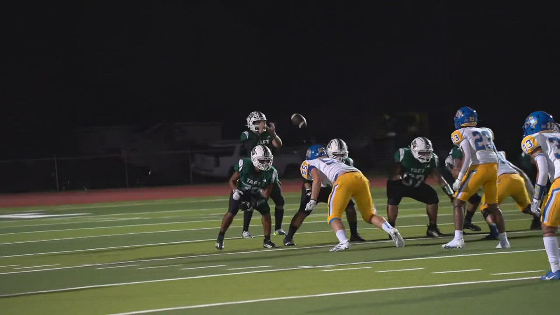 Taft wins Blitz "Play of the Week" honors and we look at Week 6's games next Friday.