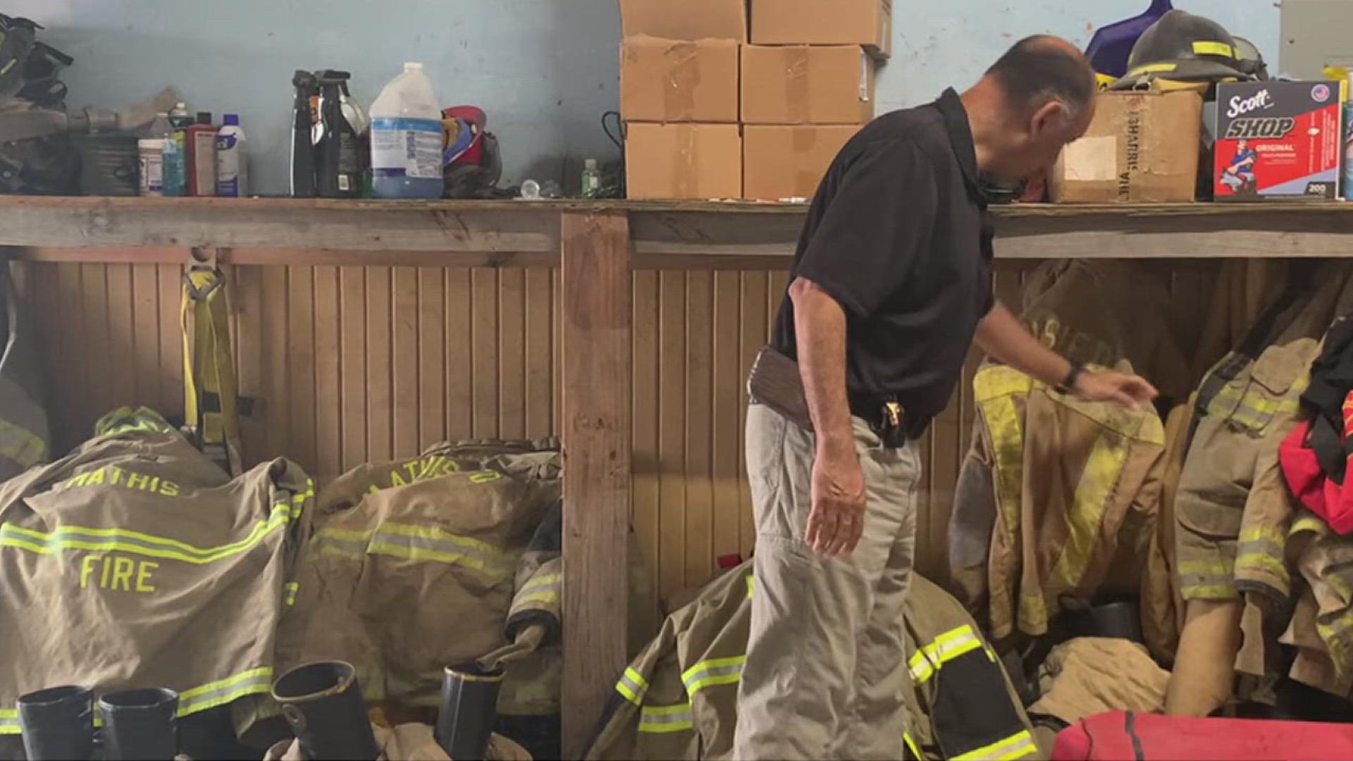 Mathis volunteer firefighters leave Austin without new PPE | kiiitv.com
