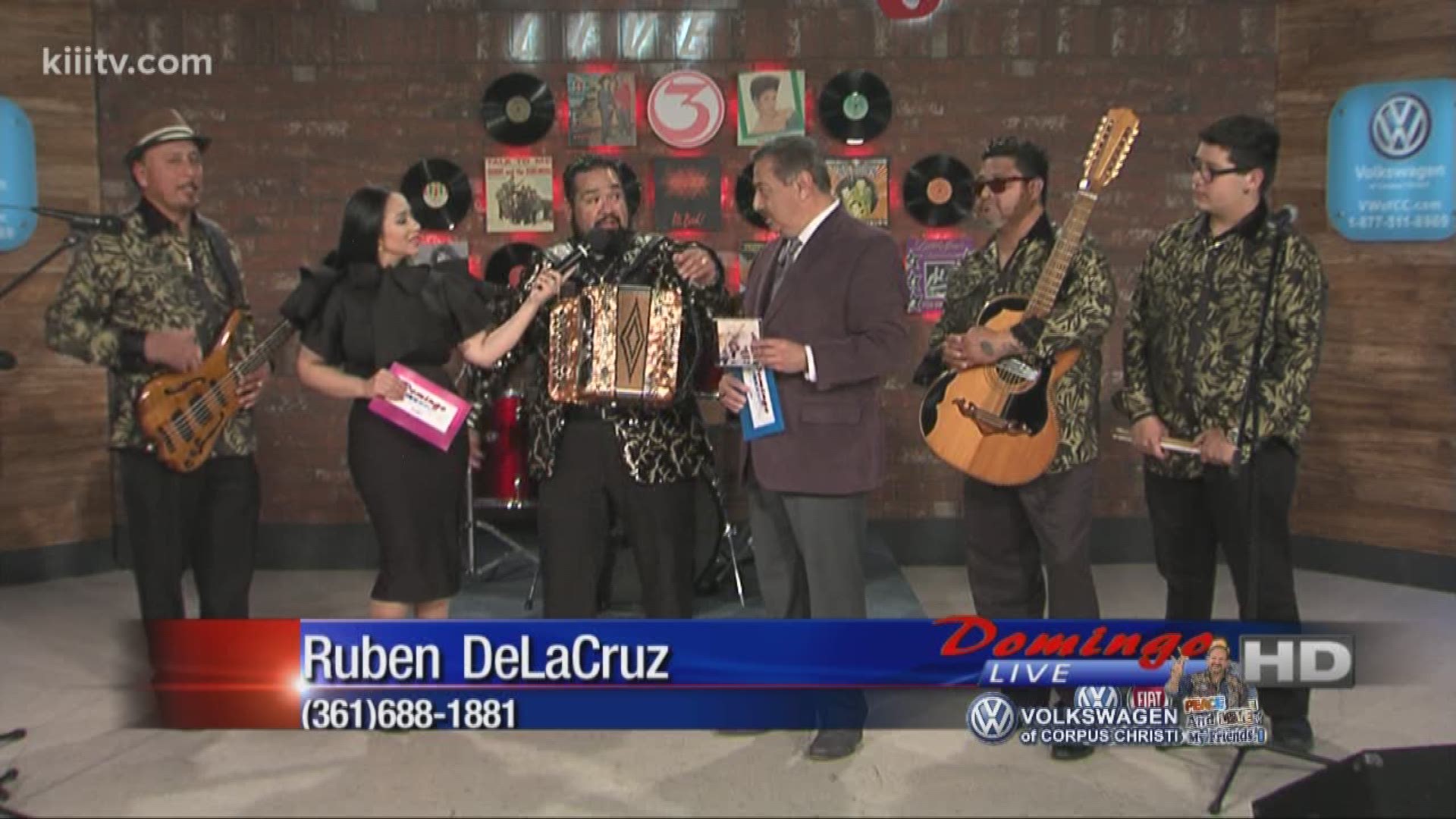Ruben DeLaCruz Interviewing with Barbi Leo and Rudy Trevino on Domingo Live.