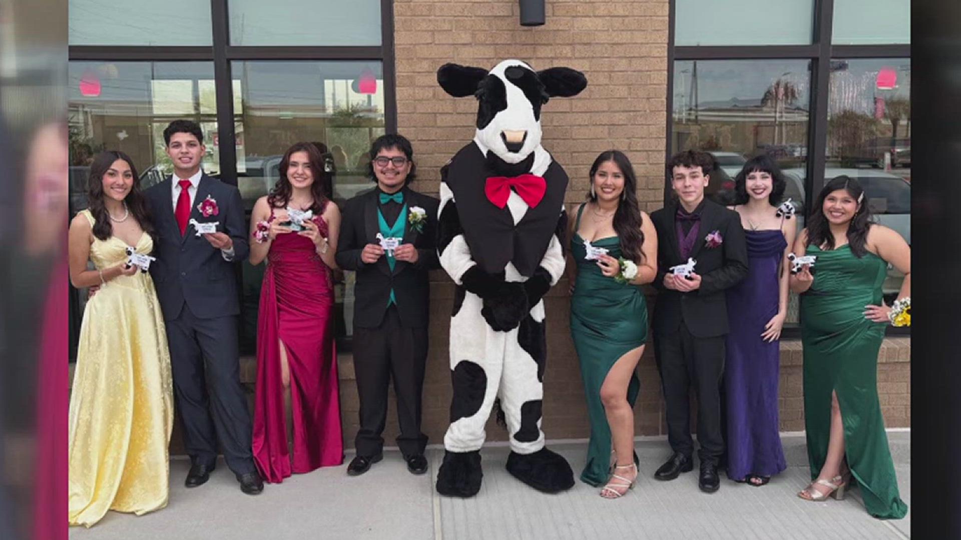 H.M. King High School students enjoy dinner with signature hospitality before the big dance