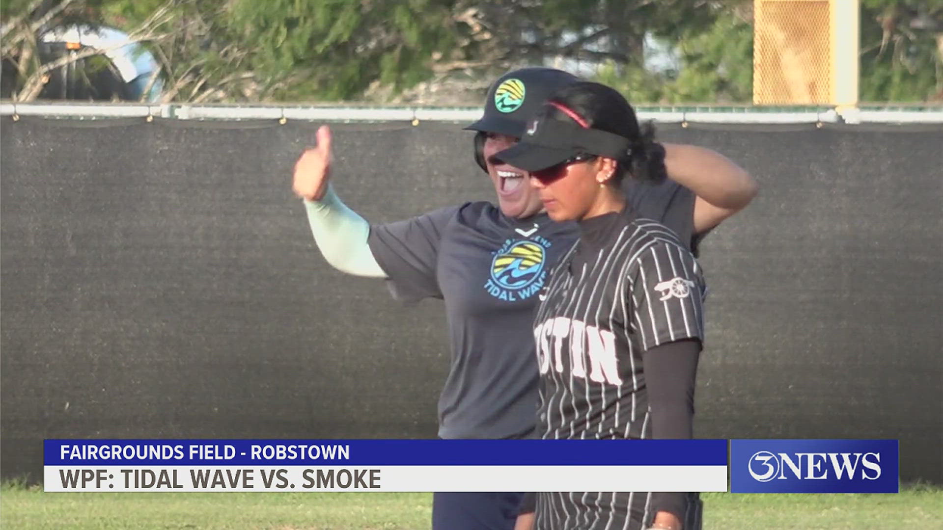 The Texas Smoke defeated the Coastal Bend Tidal Wave, 12-4, on Friday at Fairgrounds Field.