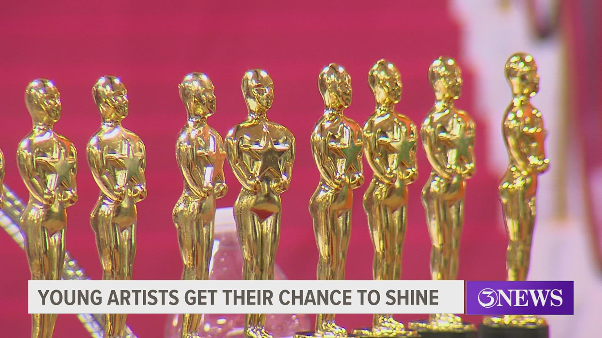 Driscoll Children's Hospital hosts holiday card party