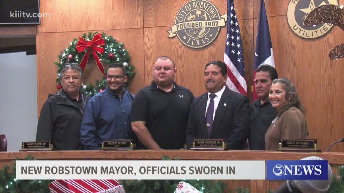 New Robstown mayor sworn in, hopeful for city's future