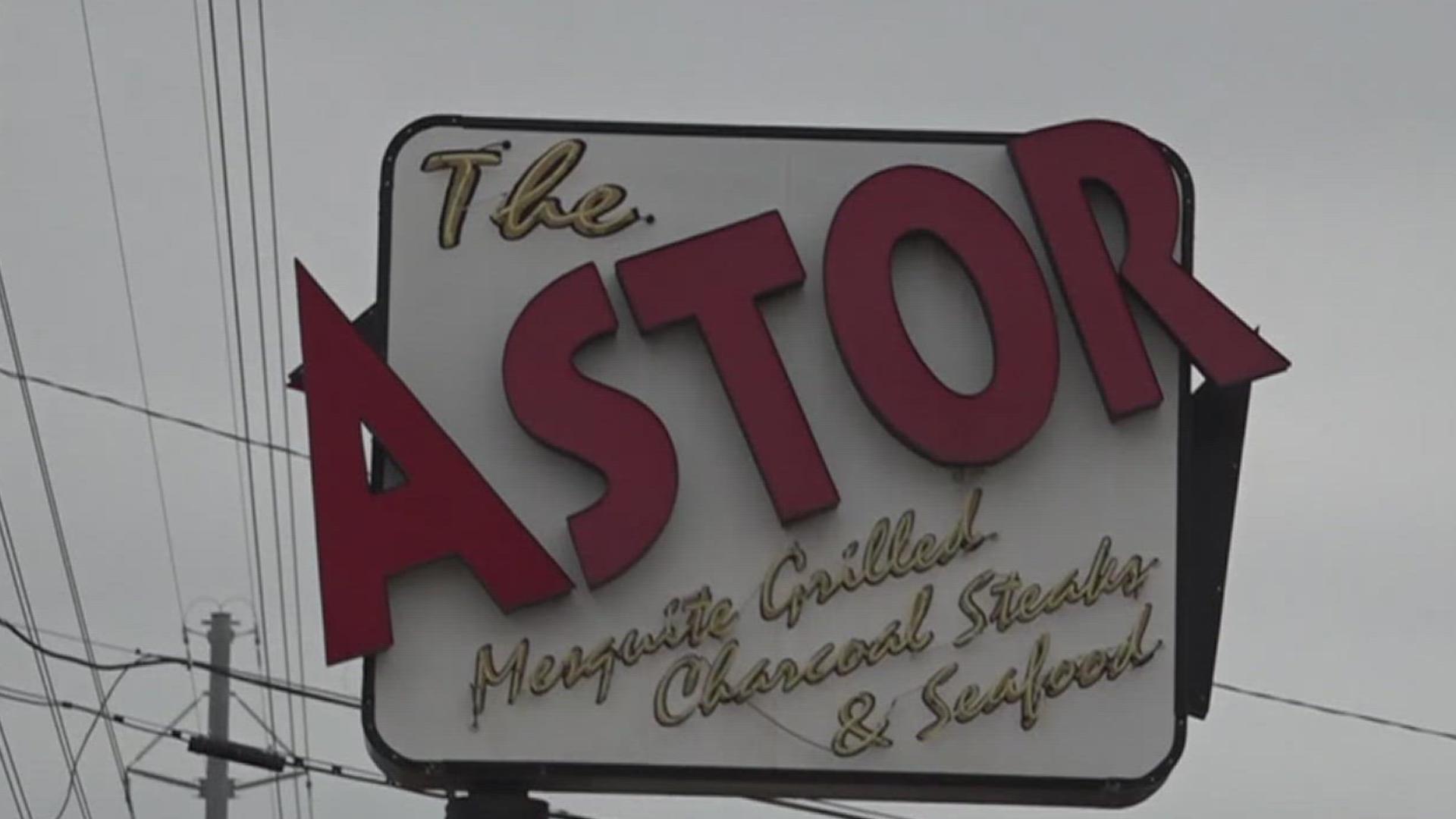 Astor Restaurant serves it up on Thanksgiving | kiiitv.com