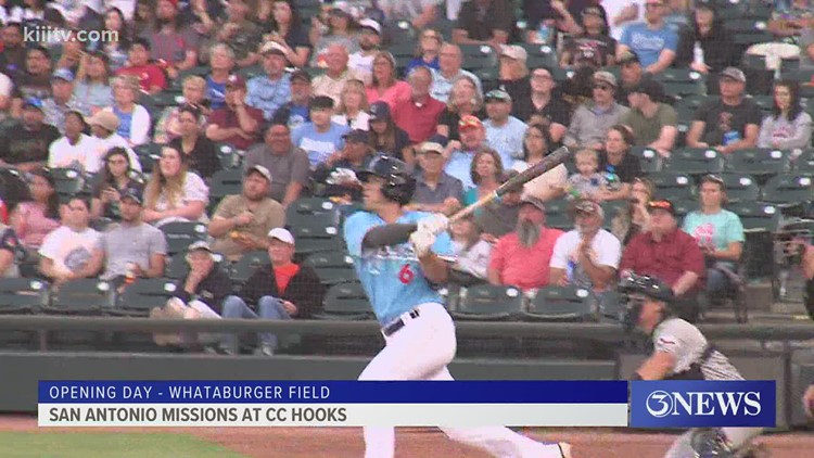Hooks' offense explodes in Opening Day win over San Antonio - 3Sports