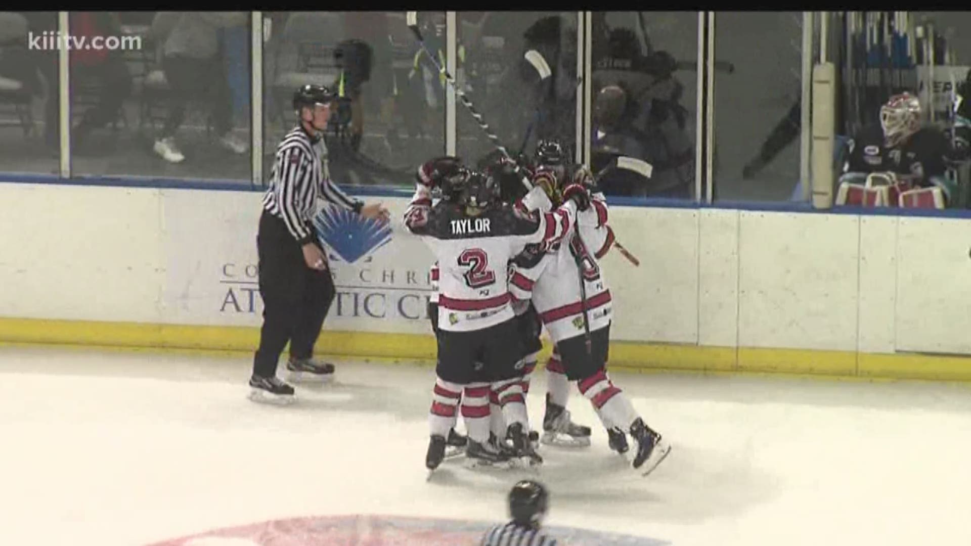 The Corpus Christi IceRays tied-up the series with the Shreveport Mudbugs 2-2 with the win in overtime 3-2. 