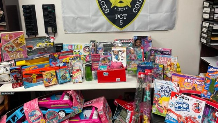 Nueces County Precinct 5 Constable holding toy drive for kids in need this holiday season