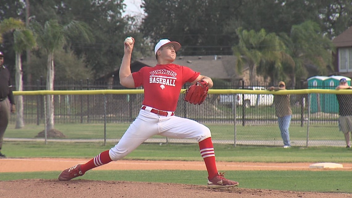 Robstown Cotton Pickers top Tuloso-Midway in high school baseball