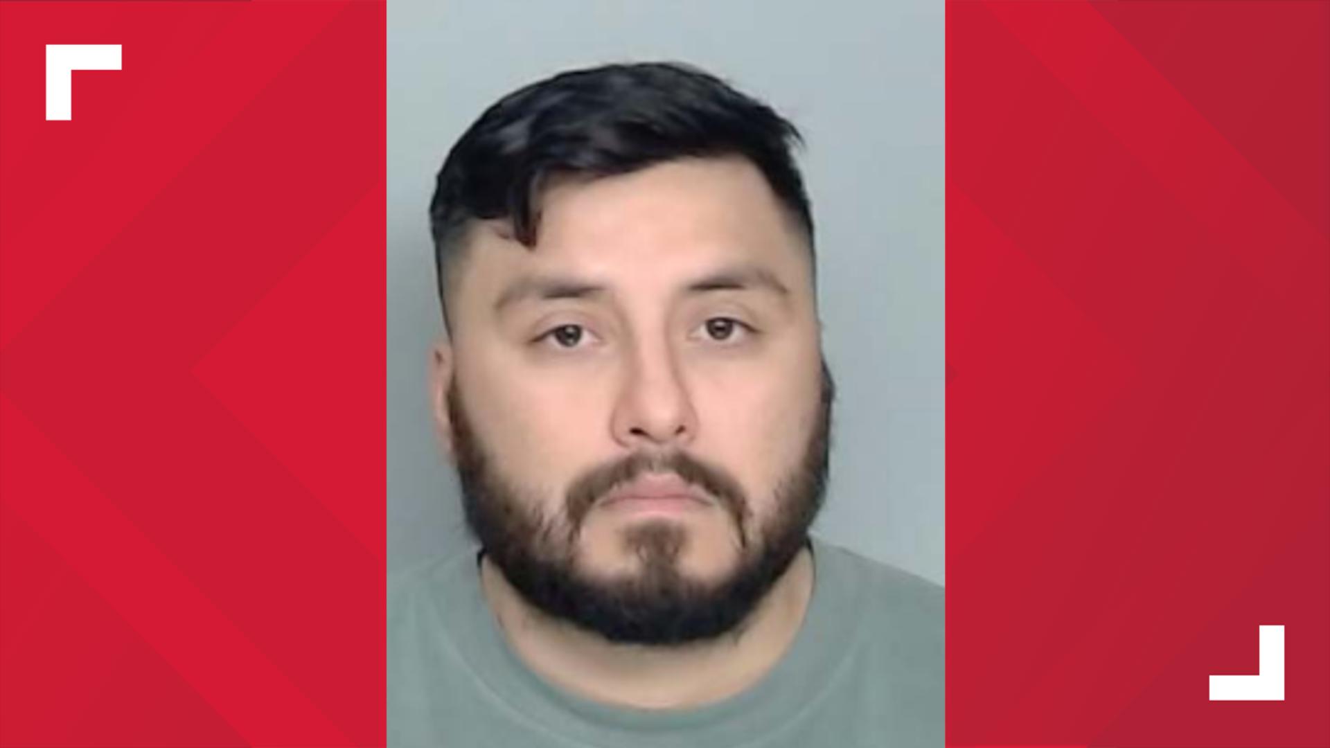 Former Corpus Christi cop turns self in after warrant issued for arrest ...
