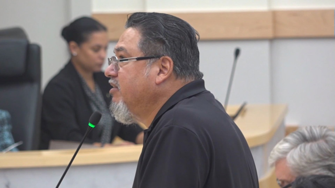 City council weighs next steps in legal battle over Mayor Guajardo’s removal