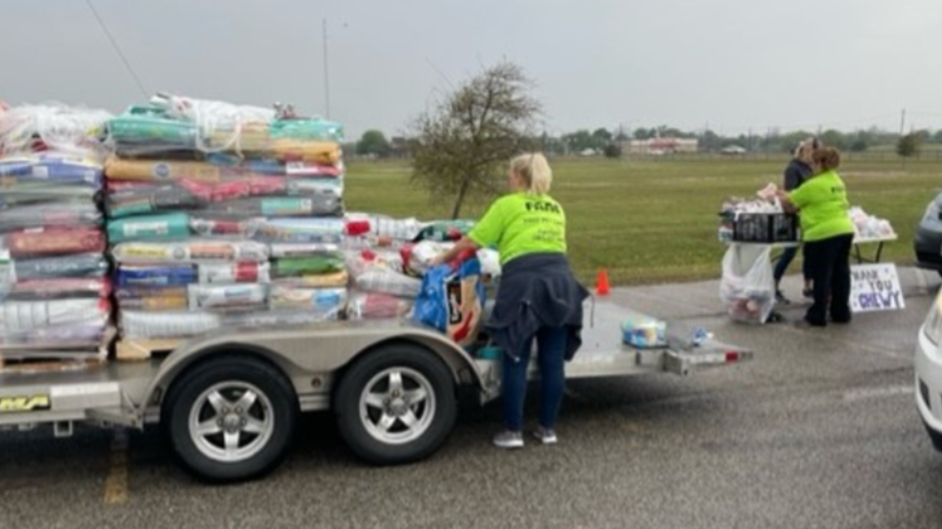 Corpus Christi residents line up for free pet food