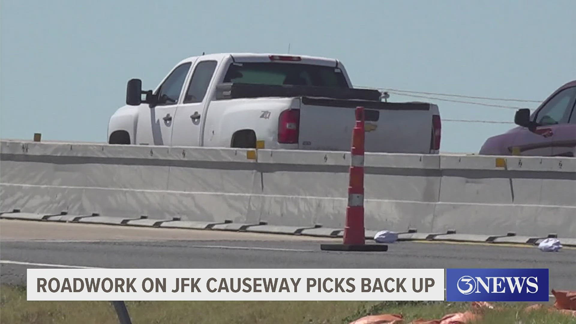 Contractors will continue a 3-week resurfacing work on the JFK Causeway on Wednesday. The new Harbor Bridge closures will be from Thursday night to early Friday.