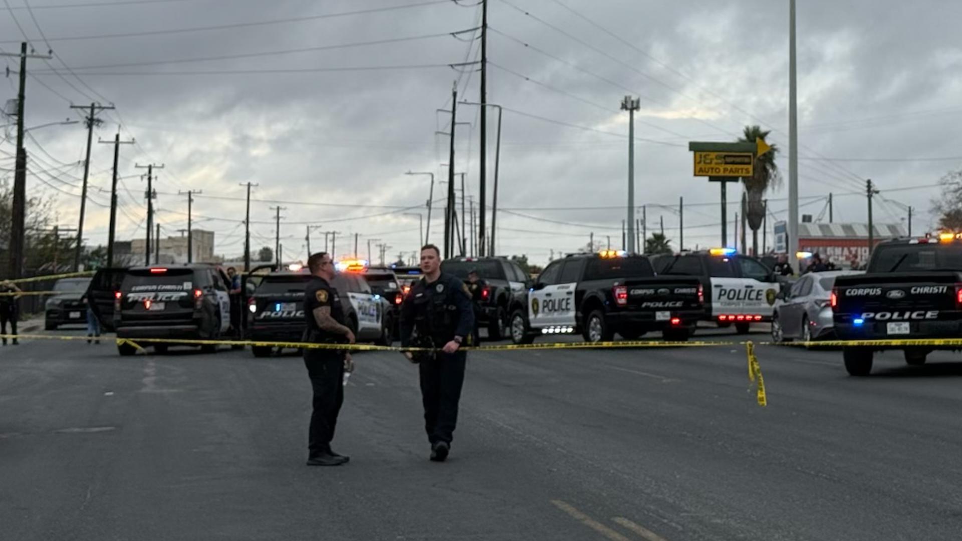 3 Corpus Christi police officers injured in shootout with murder