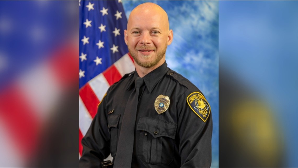 Community shows support for Officer Kyle Hicks - Vimarsana News