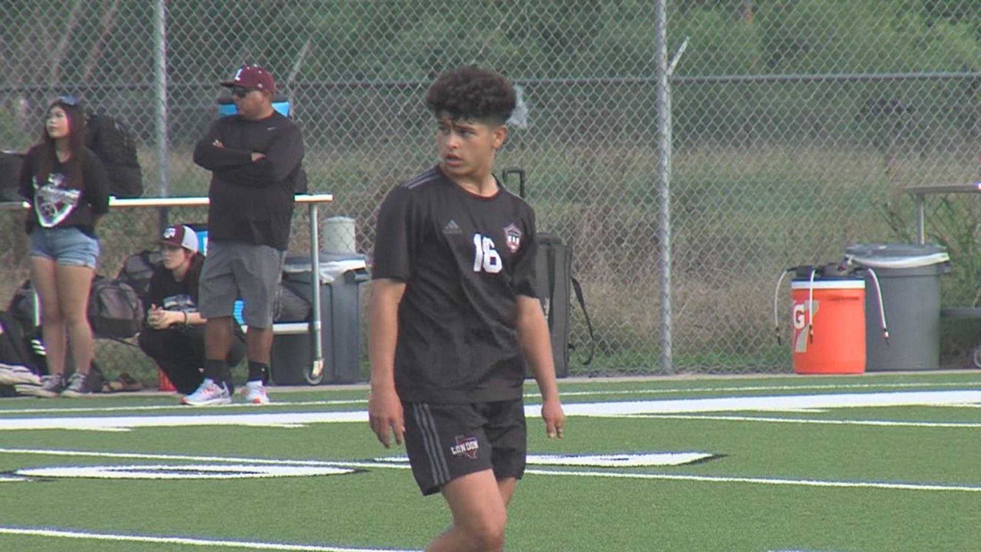 HS Soccer Playoffs London boys win in PKs; Flour Bluff loses late lead