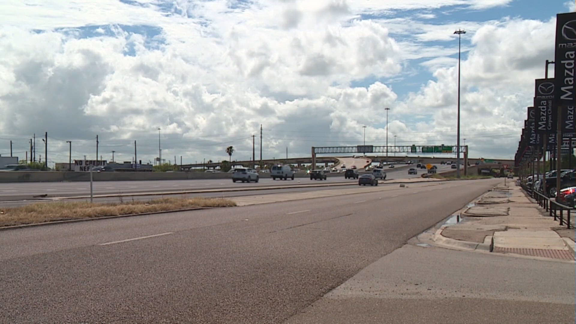 Woman killed in crosstown rollover crash | kiiitv.com