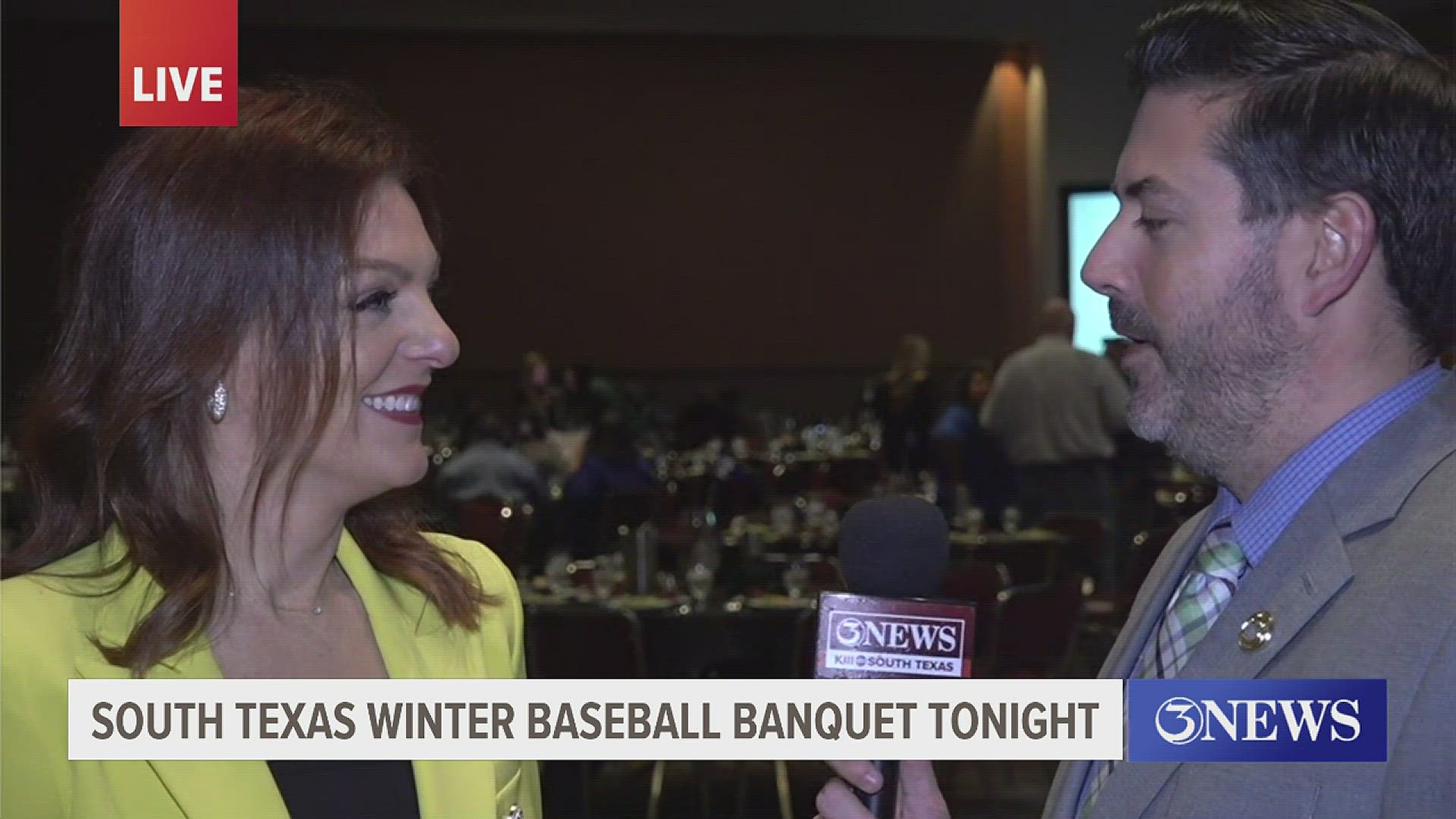 Astros field reporter Julia Morales spoke with Chris Thomasson about being the featured speaker at the South Texas Winter Baseball Banquet.