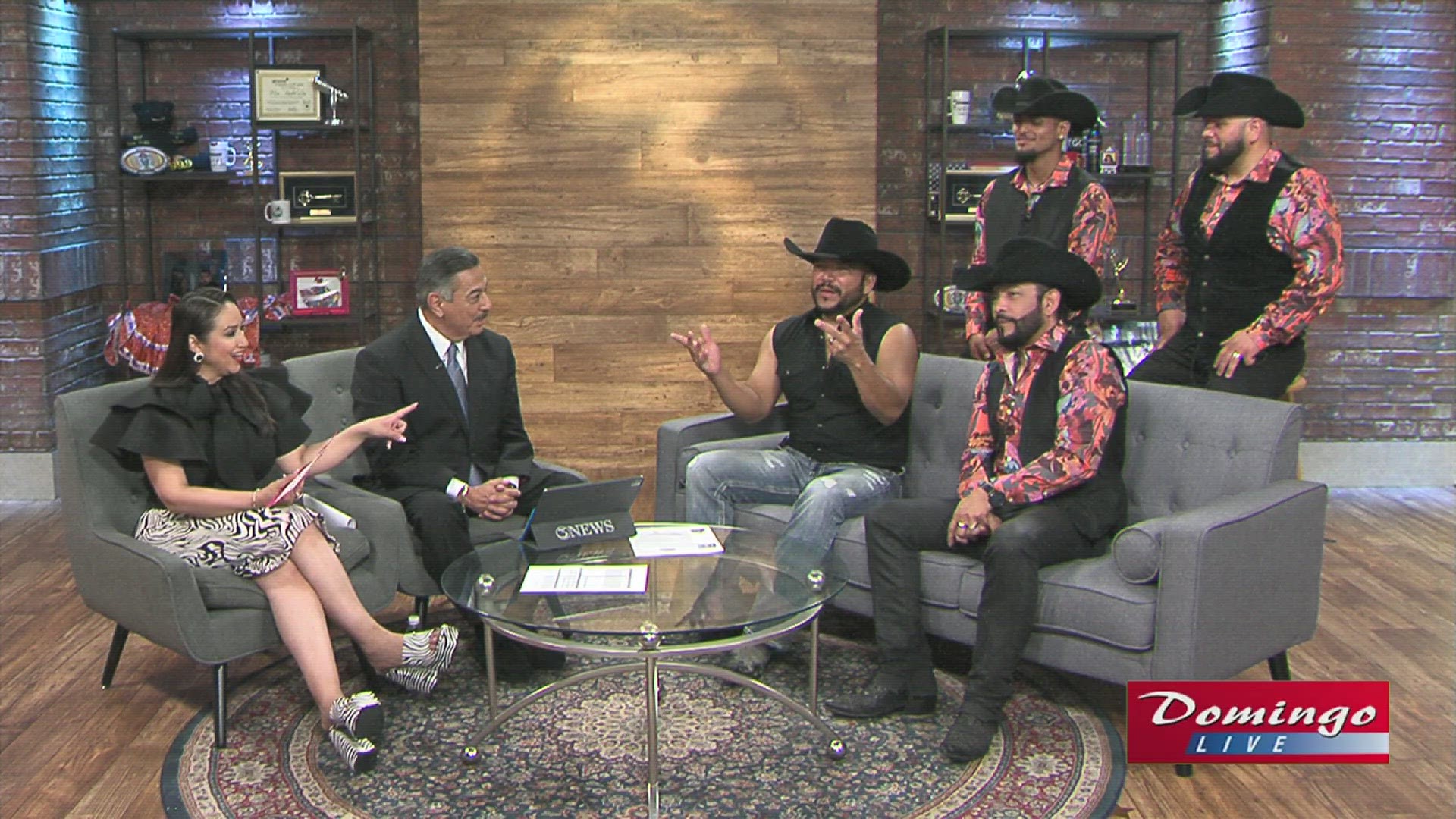Legendary Tejano star Michael Salgado joins Barbi and Rudy in-studio.