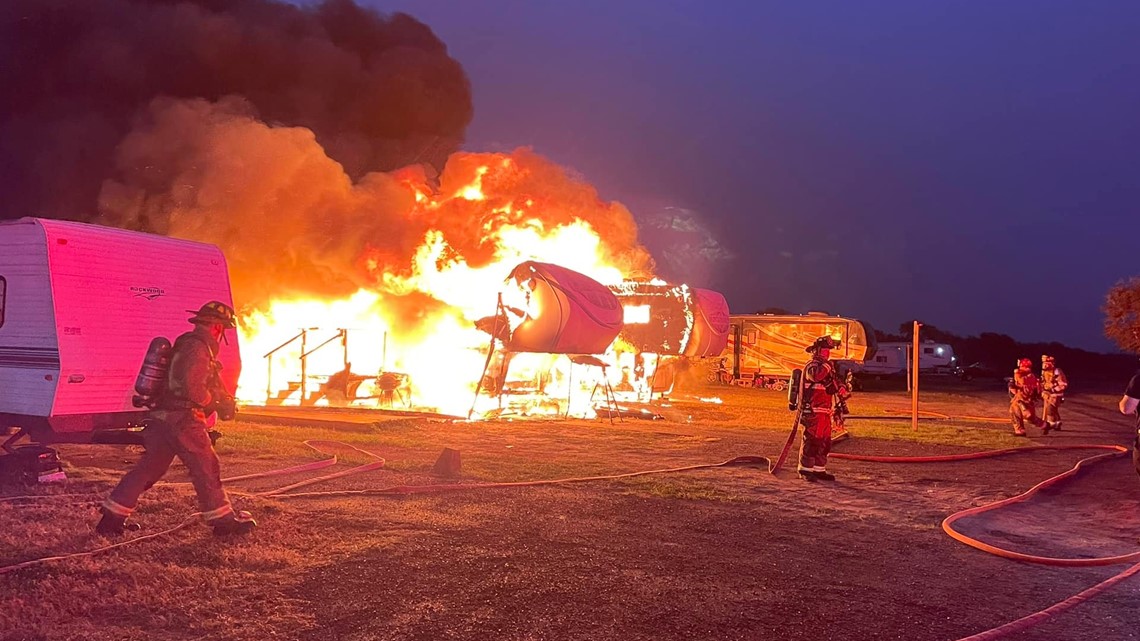 Two RVs lost in morning Aransas Pass fire - Vimarsana News