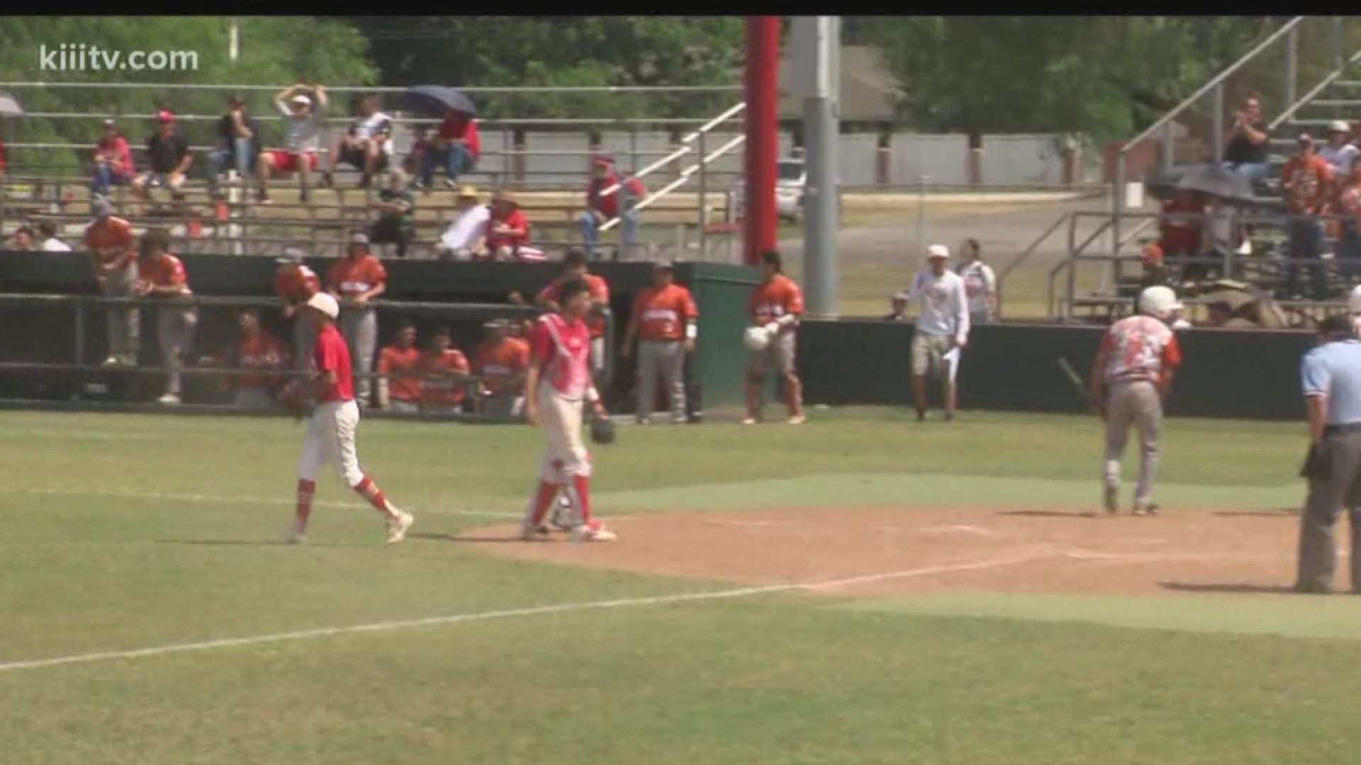 Beeville Jones baseball is headed to the Region Quarterfinals after stunning Robstown with two wins on the road. 