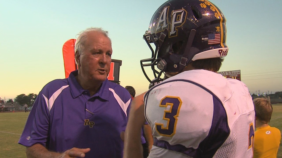 Longtime South Texas Coach Gary Davenport Passes Away