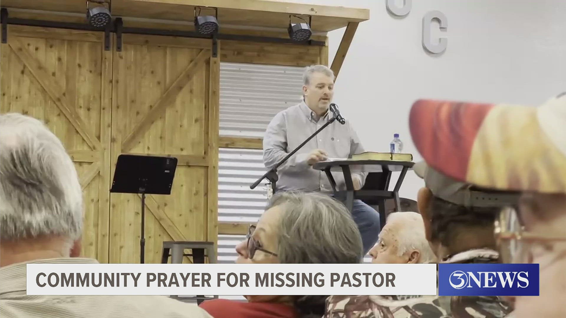 Community comes together to pray for pastor reported missing