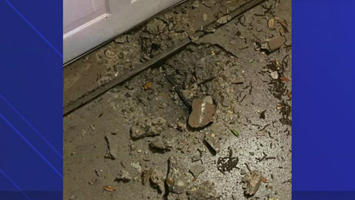 Wednesday's lightning storms knock out Fulton family's cars - Vimarsana News
