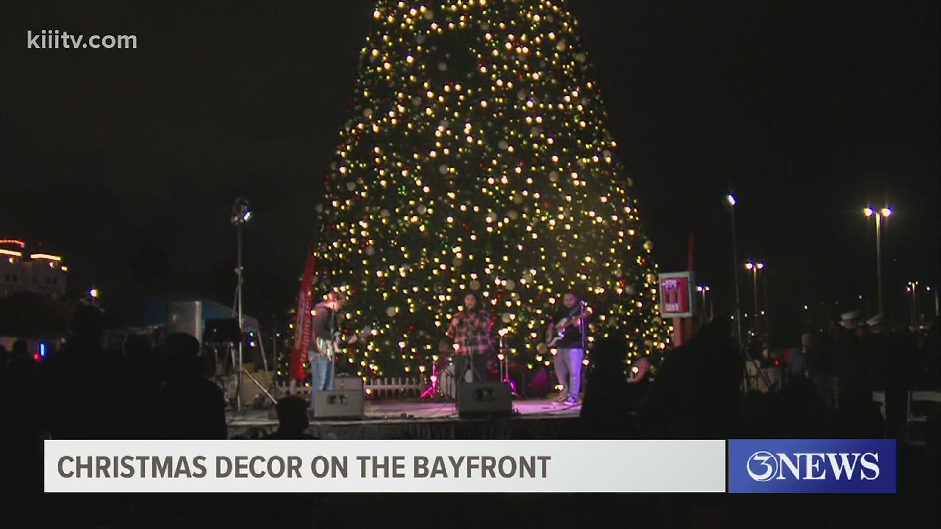 H.E.B. Christmas Tree lighting ceremony held at the Bayfront