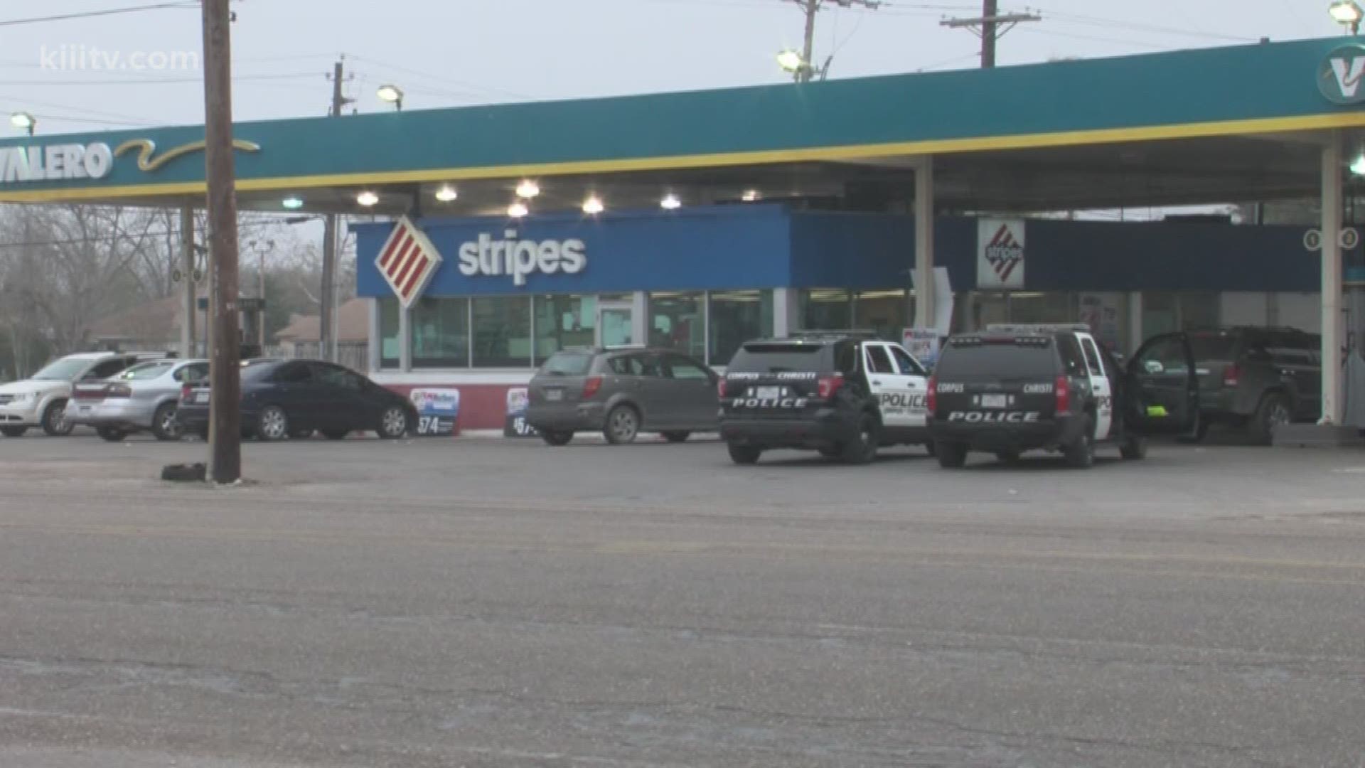 Corpus Christi Police investigating a kidnapping near the intersection of Ayers and Gollihar have taken at least one suspect into custody. It happened just after 7:30 a.m. after police say the suspect stole a vehicle and took off with several children in the car.