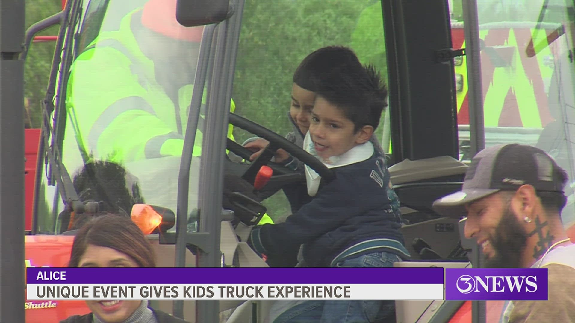 Touch-a-Truck event in Alice provides kids hands-on education