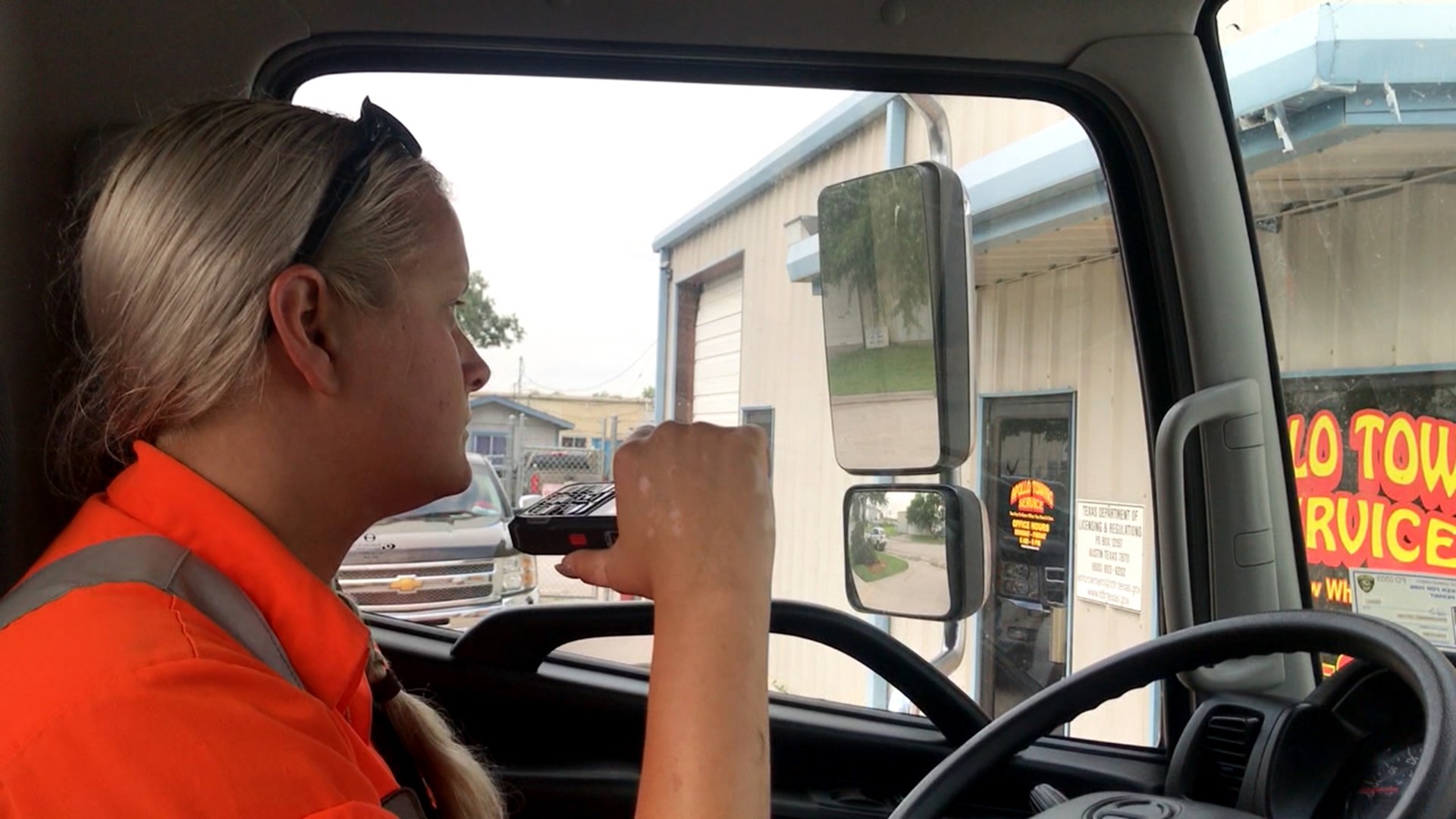 It's a demanding and dangerous line of work, but for some like 26-year-old Leanne Phillips, driving a flatbed wrecker is in her blood.