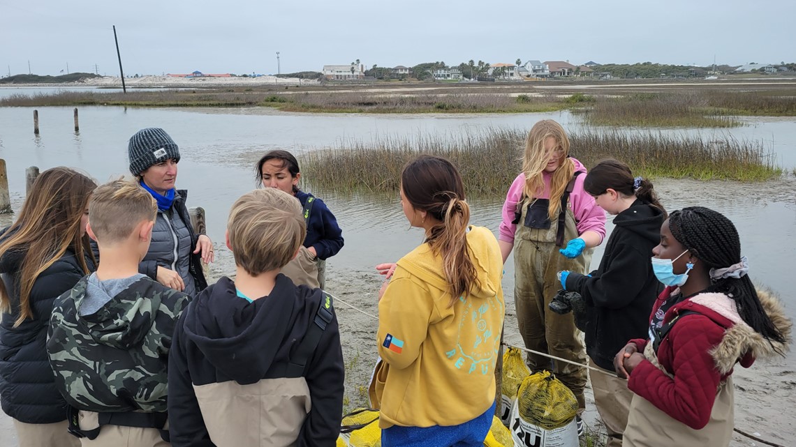 Flour Bluff ISD expands science program