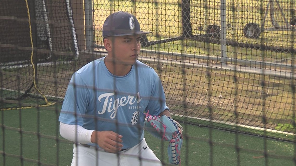 Carroll baseball turning to fresh faces in 2024 | kiiitv.com