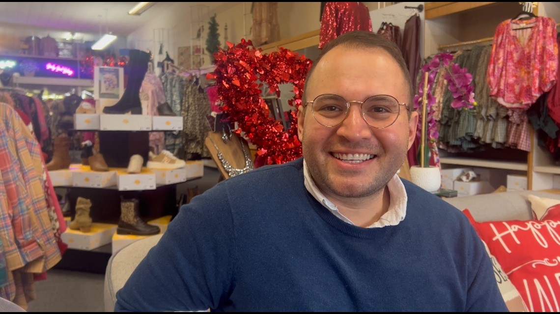 Sinton Chamber of Commerce names Estevan Guerra president, CEO - Vimarsana News
