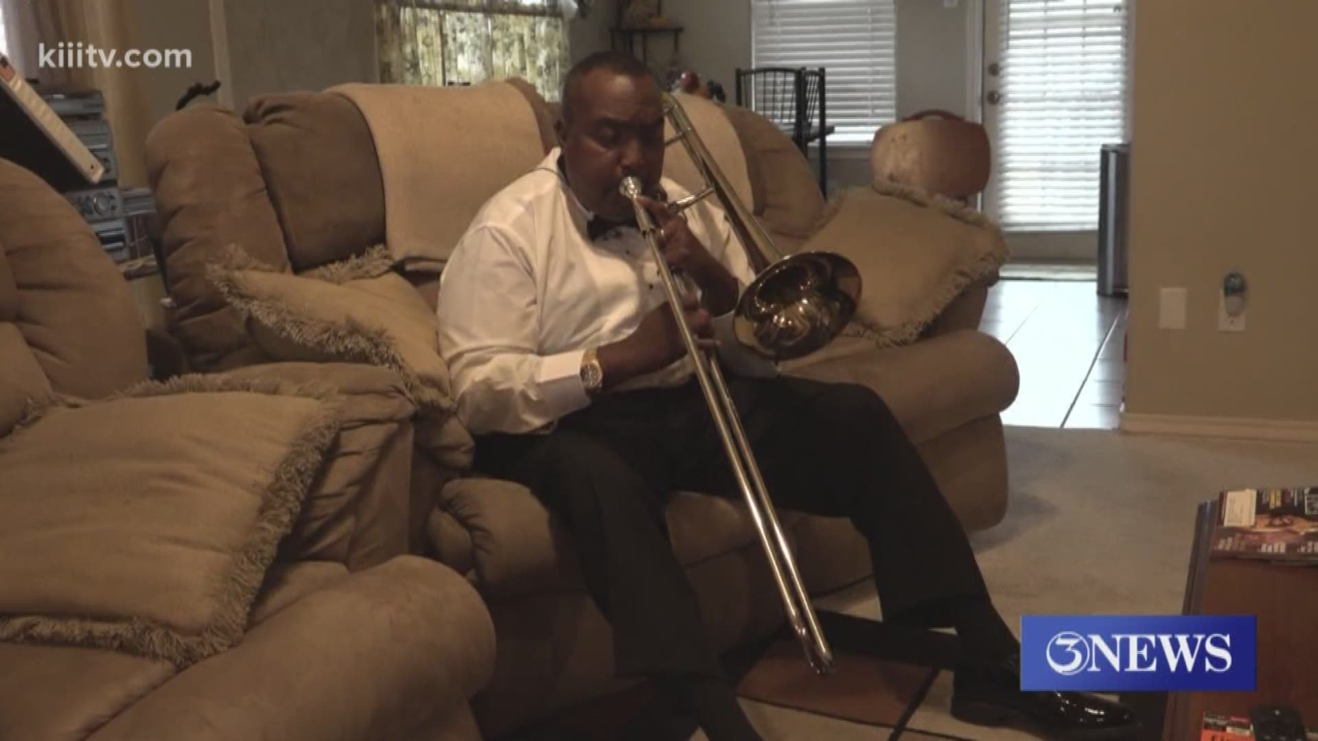 A Coastal Bend veteran isn't letting doctors stop him from living his fullest life.