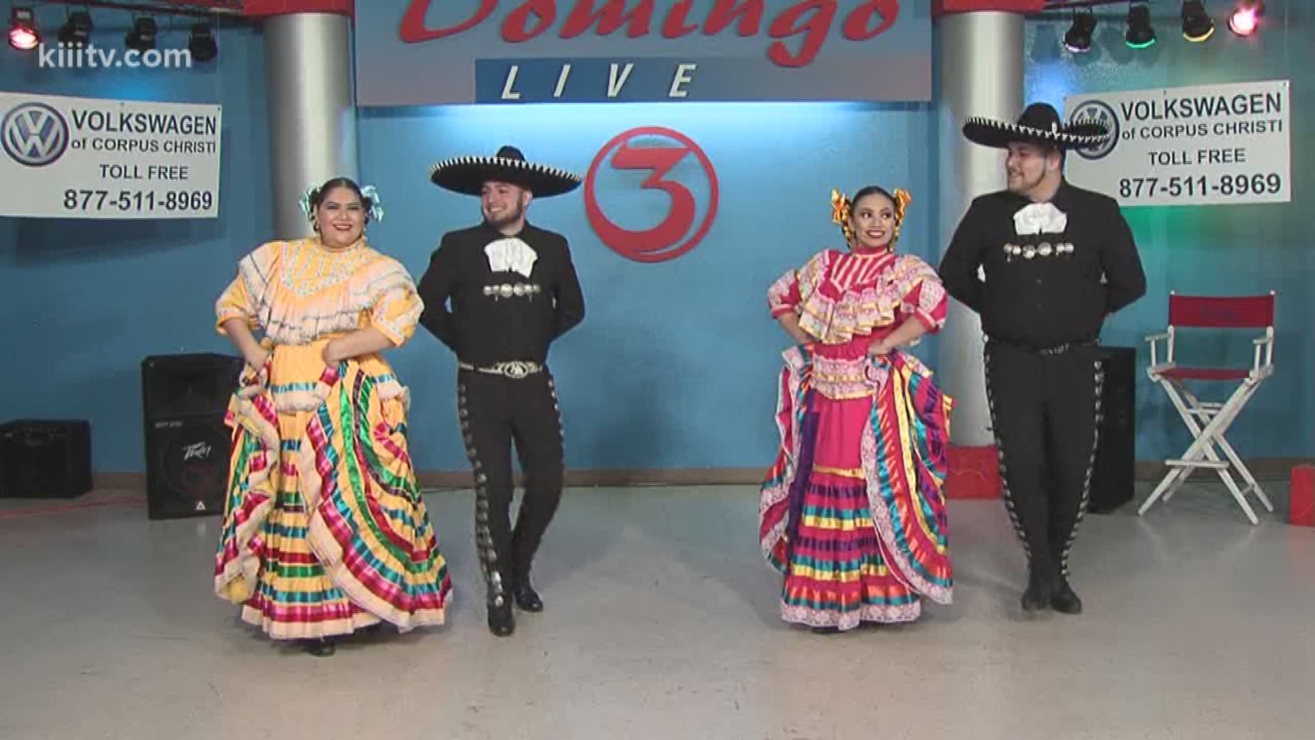 Alcorta's Folklorico performing to the song "El Tren" on Domingo Live.