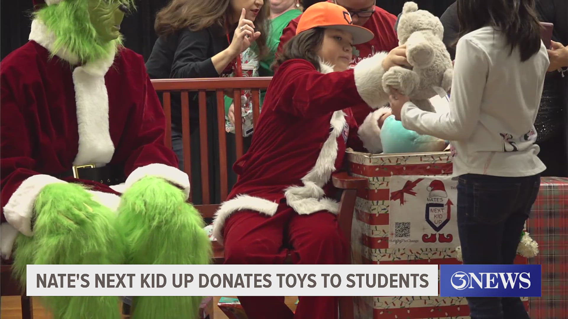 The students also got a special visit from the IceRays and the Grinch!