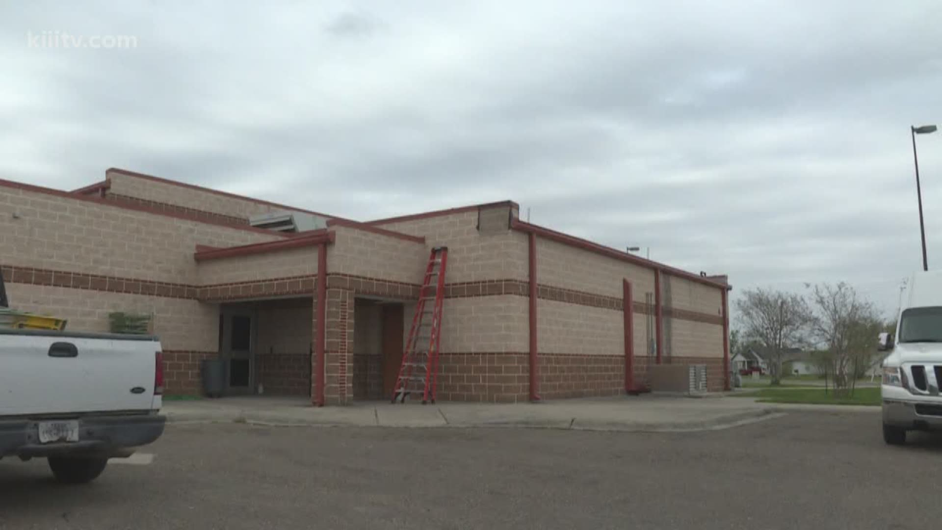 Refugio Elementary School is closed again due to a bat infestation that was believed to be solved.