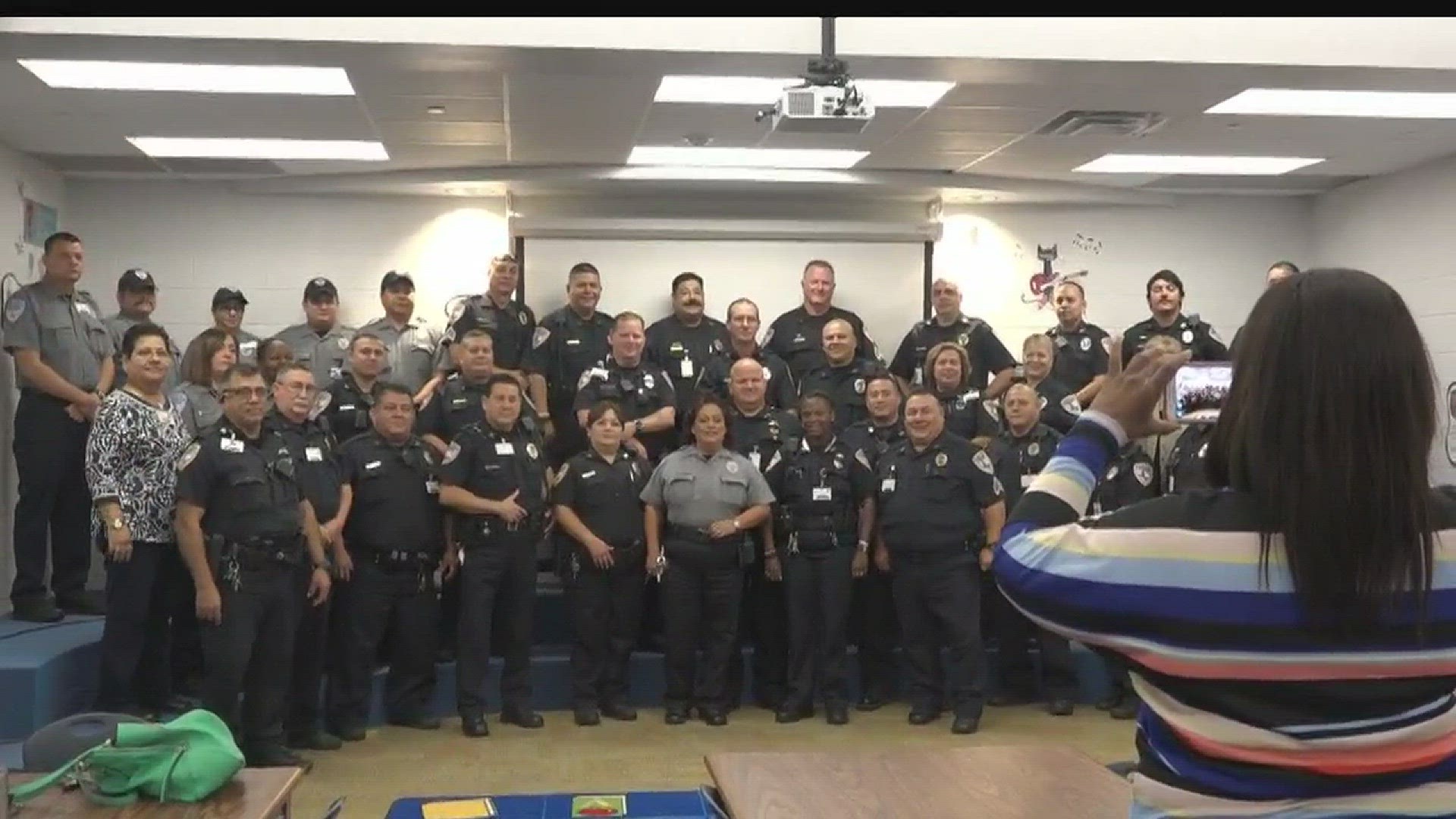 J.A. Garcia Elementary School Says 'thank You' To CCISD Police | Kiiitv.com